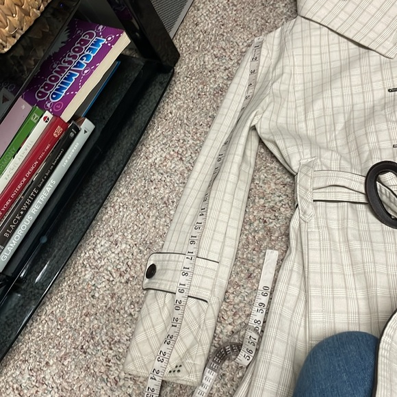 Soia & Kyo Cream Plaid Trench Coat with Lime Lining - Picture 7 of 13